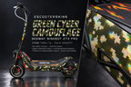 SEGWAY NINEBOT ZT3 PRO / ZT3 PRO D SKIN | GREEN CYBER CAMOUFLAGE – Holo-Effekt simuliert; +24,99 EUR Aufpreis. Digitale Materialsimulation, keine physische Druckprobe. Nur Body-Skin; Trittbrett und Felgenaufkleber separat; Scooter nicht enthalten.