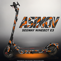 SEGWAY NINEBOT E3 / E3 PRO SKIN | ASIMOV – Studiofoto mit Licht in der Skinfarbe; Scooter und Beleuchtung separat erhältlich