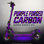 SEGWAY NINEBOT GT3 SKIN | PURPLE FORGED CARBON – Studiofoto mit Licht in der Skinfarbe; Scooter und Beleuchtung separat erhältlich