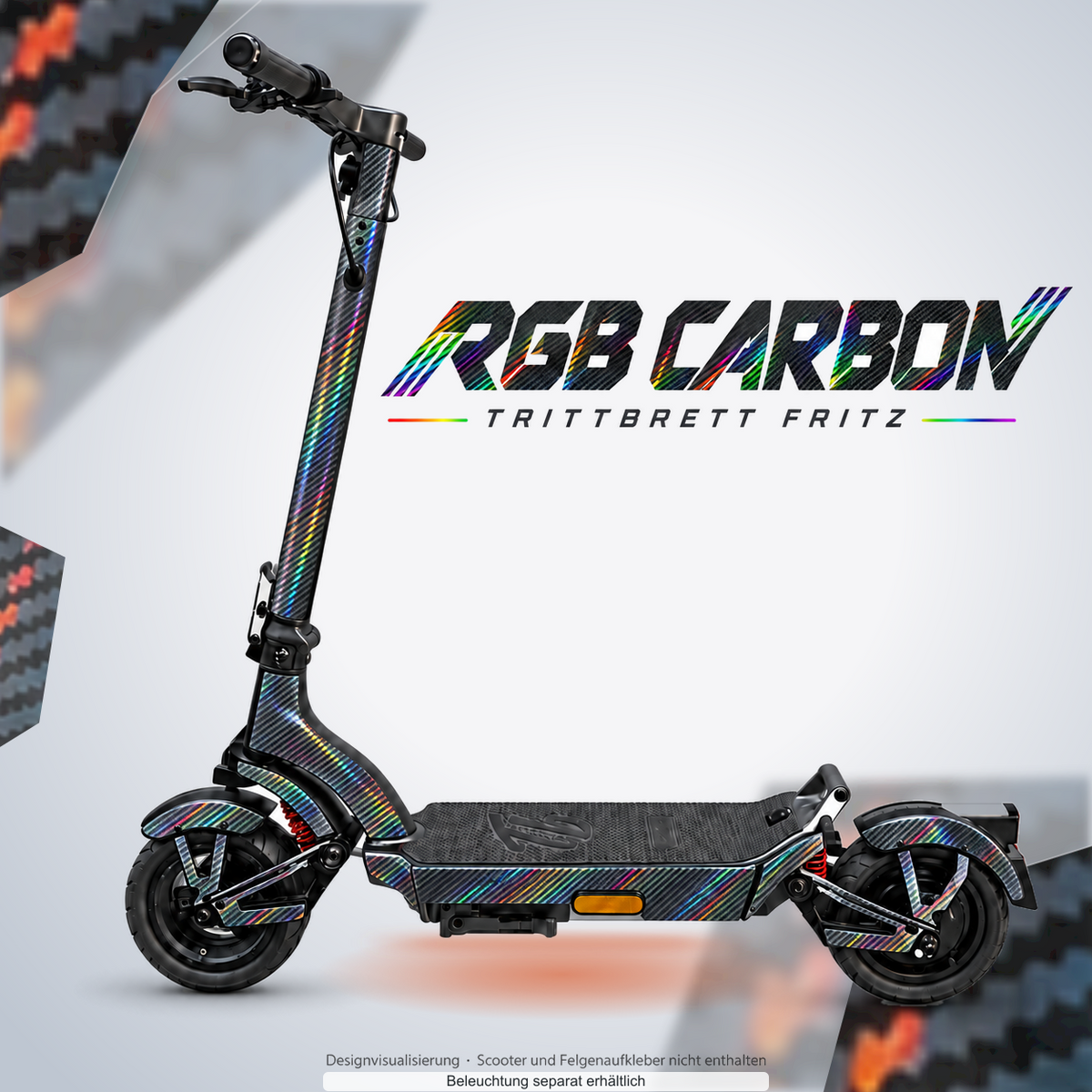 TRITTBRETT FRITZ SKIN | RGB CARBON – Designvisualisierung mit optionalem Lichteffekt. Beleuchtung und Reifenaufkleber separat erhältlich. Scooter nicht enthalten.