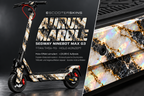 SEGWAY NINEBOT G3 / G3 D / G3 E SKIN | AURUM MARBLE – Holo-Effekt simuliert; +24,99 EUR Aufpreis. Digitale Materialsimulation, keine physische Druckprobe. Nur Body-Skin; Trittbrett und Felgenaufkleber separat; Scooter nicht enthalten.
