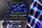 SEGWAY NINEBOT E3 / E3 PRO SKIN | NEON CURRENT – Holo-Effekt simuliert; +24,99 EUR Aufpreis. Digitale Materialsimulation, keine physische Druckprobe. Nur Body-Skin; Trittbrett und Felgenaufkleber separat; Scooter nicht enthalten.
