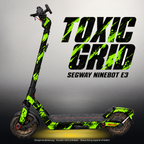 SEGWAY NINEBOT E3 / E3 PRO SKIN | TOXIC GRID – Studiofoto mit Licht in der Skinfarbe; Scooter und Beleuchtung separat erhältlich