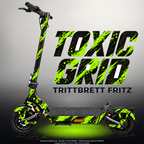 TRITTBRETT FRITZ SKIN | TOXIC GRID – Designvisualisierung mit Licht in der Skinfarbe; Scooter nicht enthalten, Beleuchtung separat erhältlich