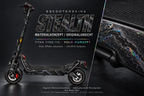 STEALTH – Holo-Effekt simuliert; +24,99 EUR Aufpreis. Digitale Materialsimulation, keine physische Druckprobe. Nur Body-Skin; Trittbrett und Felgenaufkleber separat; Scooter nicht enthalten.
