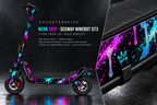 SEGWAY NINEBOT GT3 SKIN | NEON DRIP – Holo-Effekt simuliert; +24,99 EUR Aufpreis. Digitale Materialsimulation, keine physische Druckprobe. Nur Body-Skin; Trittbrett und Felgenaufkleber separat; Scooter nicht enthalten.