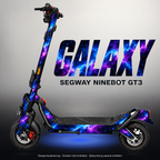 SEGWAY NINEBOT GT3 SKIN | GALAXY – Studiofoto mit Licht in der Skinfarbe; Scooter und Beleuchtung separat erhältlich