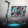 TRITTBRETT FRITZ SKIN | STREET VIBES – Studiofoto mit Licht in der Skinfarbe; Scooter und Beleuchtung separat erhältlich