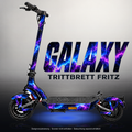 TRITTBRETT FRITZ SKIN | GALAXY – Studiofoto mit Licht in der Skinfarbe; Scooter und Beleuchtung separat erhältlich