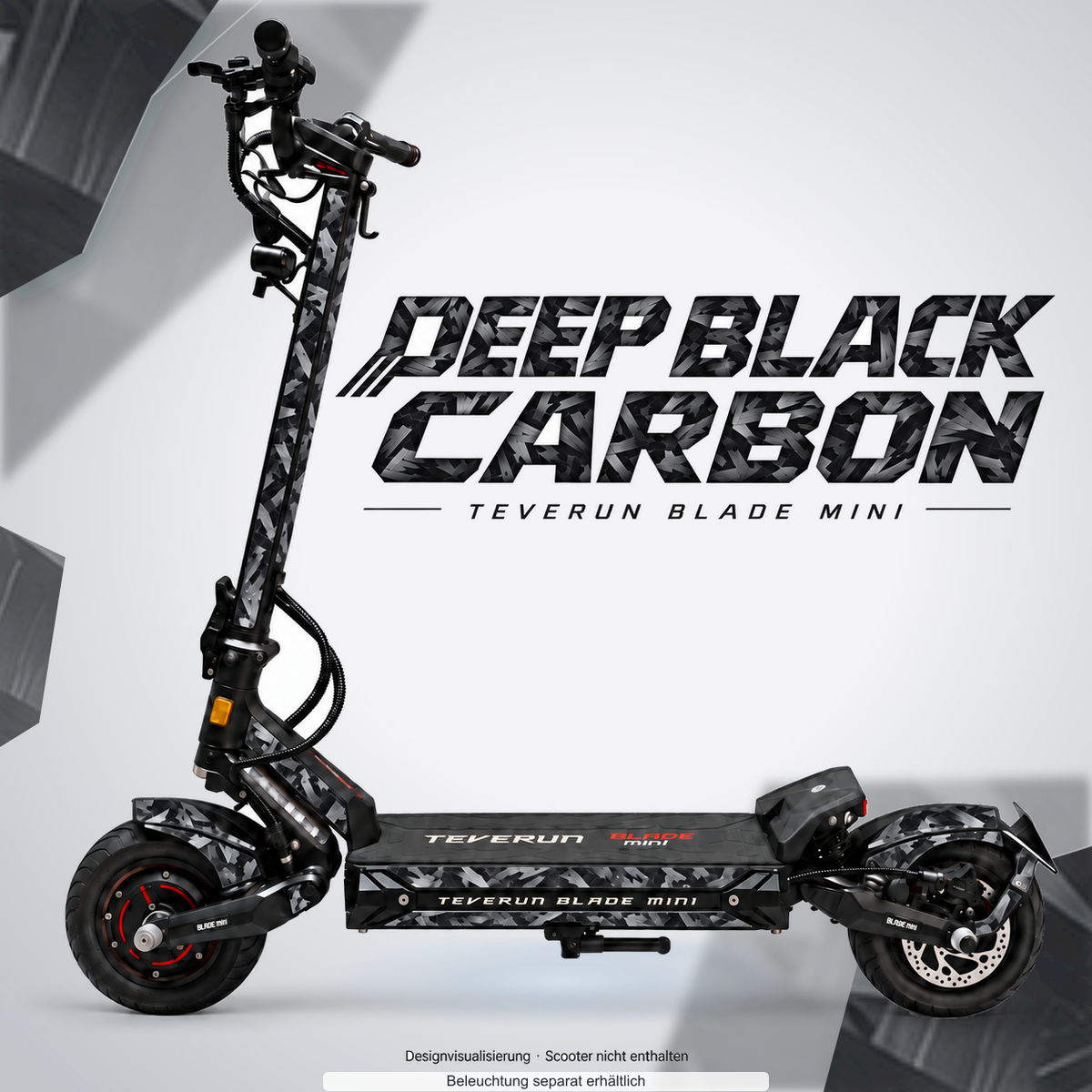 TEVERUN BLADE MINI / PRO / ULTRA SKIN | DEEP BLACK CARBON – Designvisualisierung mit optionalem Lichteffekt. Beleuchtung und Reifenaufkleber separat erhältlich. Scooter nicht enthalten.