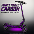 IO HAWK ELITE X 1.0 / 2.0 SKIN | PURPLE FORGED CARBON – Designvisualisierung mit Licht in der Skinfarbe; Scooter nicht enthalten, Beleuchtung separat erhältlich