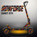 EGRET EY!1 SKIN | IRONFORGE – Designvisualisierung im Studio-Look mit Licht in der Skinfarbe; Scooter nicht enthalten, Beleuchtung separat erhältlich