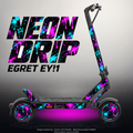 EGRET EY!1 SKIN | NEON DRIP – Designvisualisierung im Studio-Look mit Licht in der Skinfarbe; Scooter nicht enthalten, Beleuchtung separat erhältlich