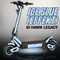 IO HAWK LEGACY SKIN | ICE BLUE (EFFEKT) – Designvisualisierung mit Licht in der Skinfarbe; Scooter nicht enthalten, Beleuchtung separat erhältlich