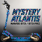 NAVEE ST3 / ST3 PRO SKIN | MYSTERY ATLANTIS – Designvisualisierung im Studio-Look mit Licht in der Skinfarbe; Scooter nicht enthalten, Beleuchtung separat erhältlich