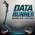 NAVEE ST3 / ST3 PRO SKIN | DATA RUNNER – Designvisualisierung im Studio-Look mit Licht in der Skinfarbe; Scooter nicht enthalten, Beleuchtung separat erhältlich
