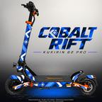 KUKIRIN G2 PRO SKIN | COBALT RIFT – Designvisualisierung mit Licht in der Skinfarbe; Scooter nicht enthalten, Beleuchtung separat erhältlich