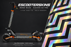 KUKIRIN G2 PRO SKIN | MONO MAZE – Holo-Effekt simuliert; +24,99 EUR Aufpreis. Digitale Materialsimulation, keine physische Druckprobe. Nur Body-Skin; Scooter und Felgenaufkleber nicht enthalten.