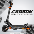 KUKIRIN G2 PRO SKIN | CARBON – Designvisualisierung mit farblich passendem Lichtschein. Scooter nicht enthalten; Beleuchtung separat erhältlich.