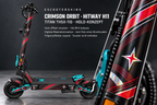 HITWAY H11 SKIN | CRIMSON ORBIT – Holo-Effekt simuliert; +24,99 EUR Aufpreis. Digitale Materialsimulation, keine physische Druckprobe. Nur Body-Skin; Scooter und Felgenaufkleber nicht enthalten.