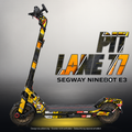 SEGWAY NINEBOT E3 / E3 PRO SKIN | PIT LANE 77 – Designvisualisierung mit Licht in der Skinfarbe; Scooter nicht enthalten, Beleuchtung separat erhältlich