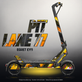 EGRET EY!1 SKIN | PIT LANE 77 – Designvisualisierung mit Licht in der Skinfarbe; Scooter nicht enthalten, Beleuchtung separat erhältlich