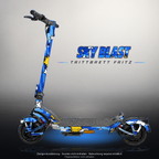 TRITTBRETT FRITZ SKIN | SKY BLAST – Designvisualisierung mit Licht in der Skinfarbe; Scooter nicht enthalten, Beleuchtung separat erhältlich
