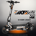 IO HAWK LEGACY SKIN | SHOCKWAVE MX – Designvisualisierung mit Licht in der Skinfarbe; Scooter nicht enthalten, Beleuchtung separat erhältlich