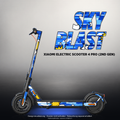 XIAOMI ELECTRIC SCOOTER 4 PRO (2ND GEN) SKIN | SKY BLAST – Designvisualisierung mit Licht in der Skinfarbe; Scooter nicht enthalten, Beleuchtung separat erhältlich