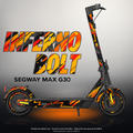 SEGWAY MAX G30 SKIN | INFERNO BOLT – Designvisualisierung mit Licht in der Skinfarbe; Scooter nicht enthalten, Beleuchtung separat erhältlich