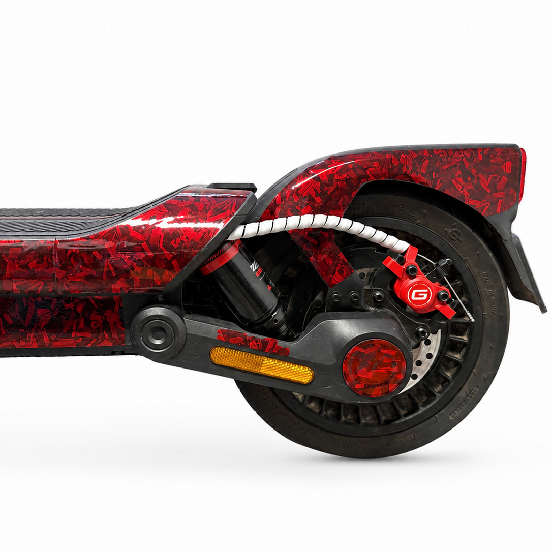 SEGWAY NINEBOT G3 SKIN | RED FORGED CARBON