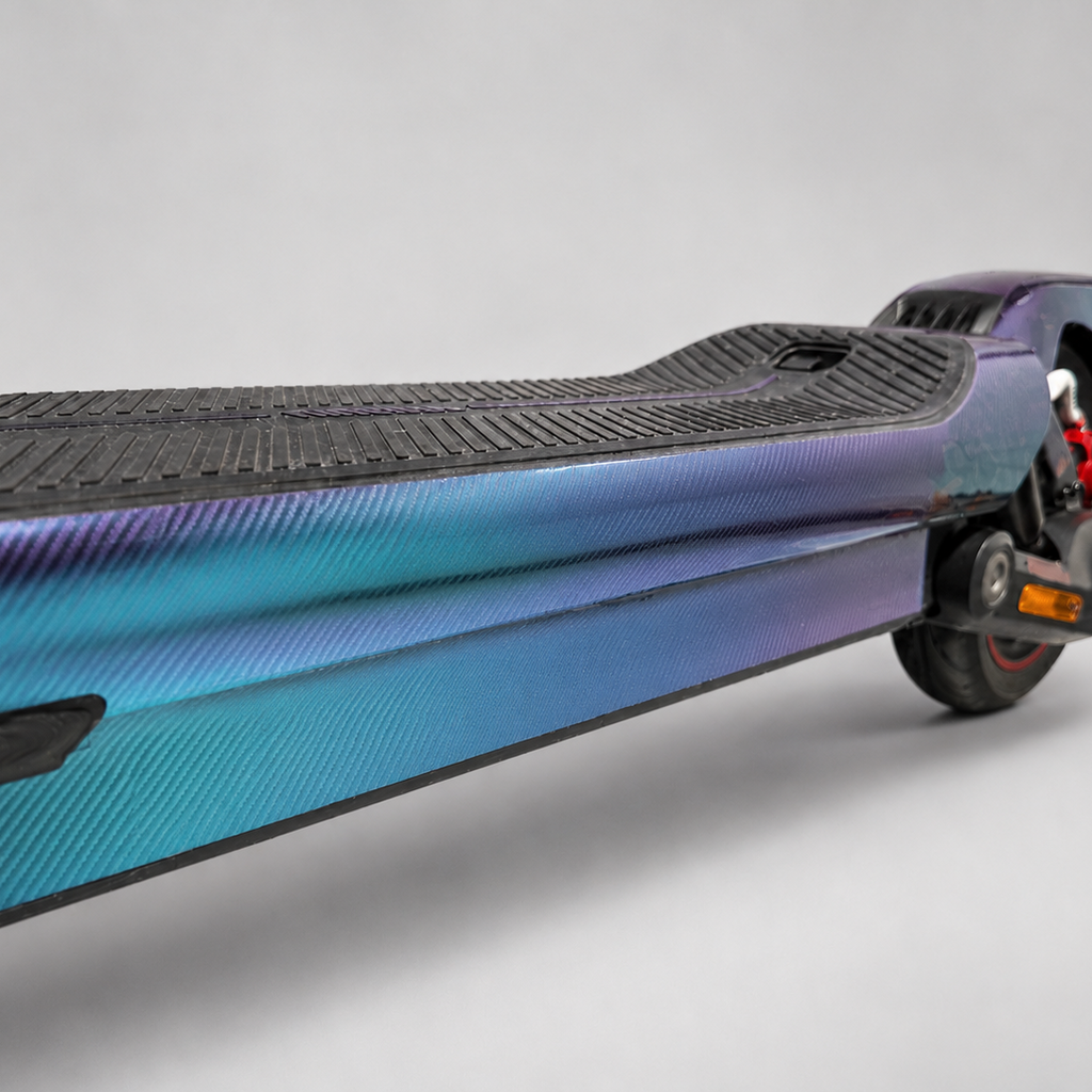 SEGWAY NINEBOT G3 SKIN | BLUE-PURPLE CARBON