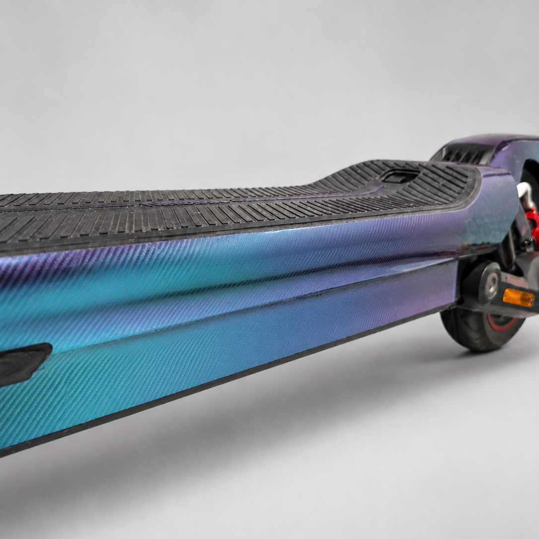SEGWAY NINEBOT G3 SKIN | BLUE-PURPLE CARBON