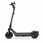 Segway Ninebot E3 Skin – Black Rainbow Forged Carbon – Ansicht 5 | Escooter Skins
