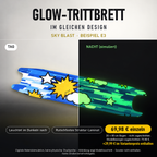 SKY BLAST Trittbrett-Skin – Glow Tag/Nacht simuliert, 20x80 cm Bogen 69,98 €, Modellzuschnitt 79,98 €. +29,99 € im Variantenpreis enthalten. Beispiel E3; digitale Darstellung, keine physische Druckprobe; Scooter nicht enthalten.