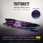 NEON TRIBAL Trittbrett-Skin – Standard, 20x80 cm Bogen 39,99 €, Modellzuschnitt 49,99 €. Beispiel E3; digitale Darstellung, keine physische Druckprobe; Scooter nicht enthalten.