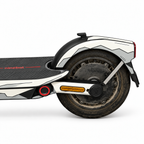 Segway Ninebot E3 2D INK – Heck und Trittbrett, digitale Designvisualisierung