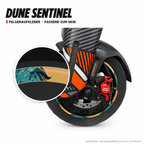 DUNE SENTINEL Felgenaufkleber passend zum Skin: Ring aus dem Skin-Motiv auf Beispielrad, Lupe mit Musteransicht. Nur Felgenaufkleber, Form je nach Modell.
