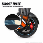 SUMMIT TRACE Felgenaufkleber passend zum Skin: Ring aus dem Skin-Motiv auf Beispielrad, Lupe mit Musteransicht. Nur Felgenaufkleber, Form je nach Modell.
