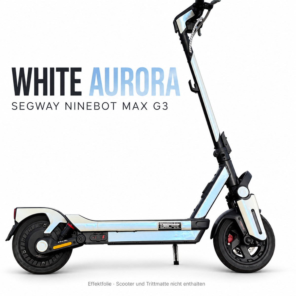 WHITE AURORA am realen Segway Ninebot MAX G3: getrennte Seitenteile, schmale Folienflächen mit schwarzen Rändern und runde Abdeckungen. Montagefoto mit digital bearbeitetem Hintergrund; Scooter und Trittmatte nicht enthalten.