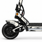Fighter Mini 2D INK – Frontdetail, digitale Designvisualisierung