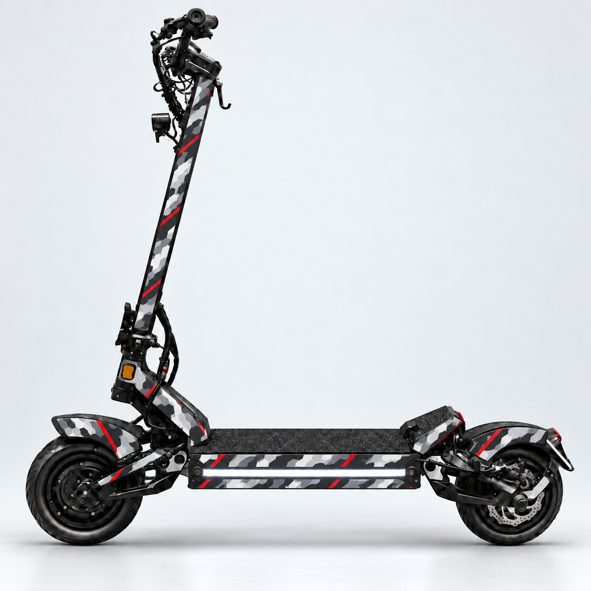 Urban Red Camo – Designvisualisierung des montierten Skins am Teverun Fighter Mini. Scooter nicht enthalten.