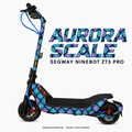 AURORA SCALE Skin für Segway Ninebot ZT3 Pro: türkis-blaue und lavendelfarbene Schuppenornamente auf Marineblau – digitale Designvisualisierung, Scooter nicht enthalten