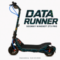 DATA RUNNER Skin in dunklem Petrol mit türkisen und limettengelben Circuit-Linien für Segway Ninebot ZT3 Pro – digitale Designvisualisierung; Scooter, Kabelschutz und Trittmatte nicht enthalten