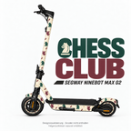 CHESS CLUB Skin für Segway Ninebot MAX G2. Felgenaufkleber separat erhältlich.