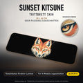 TRITTBRETT SKIN | SUNSET KITSUNE – Trittbrett-Skin 20 × 60 cm oder passend zugeschnitten, mit rutschfestem Struktur-Laminat. Designvisualisierung.